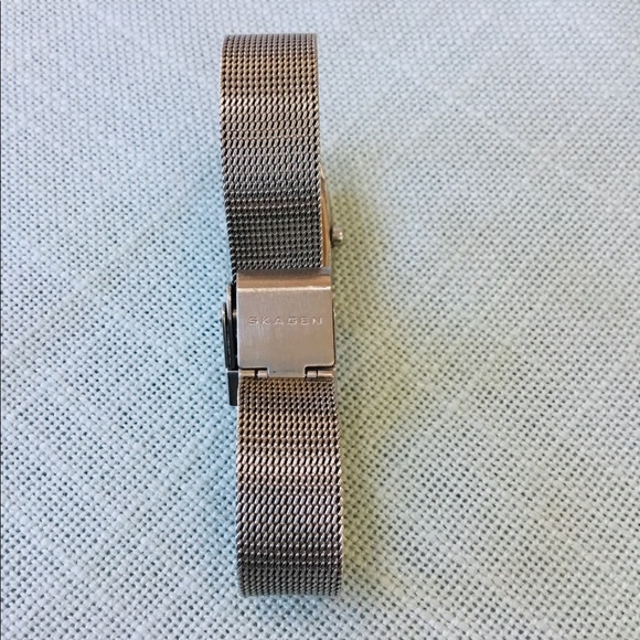 Ladies SKAGEN watch - Picture 4 of 7